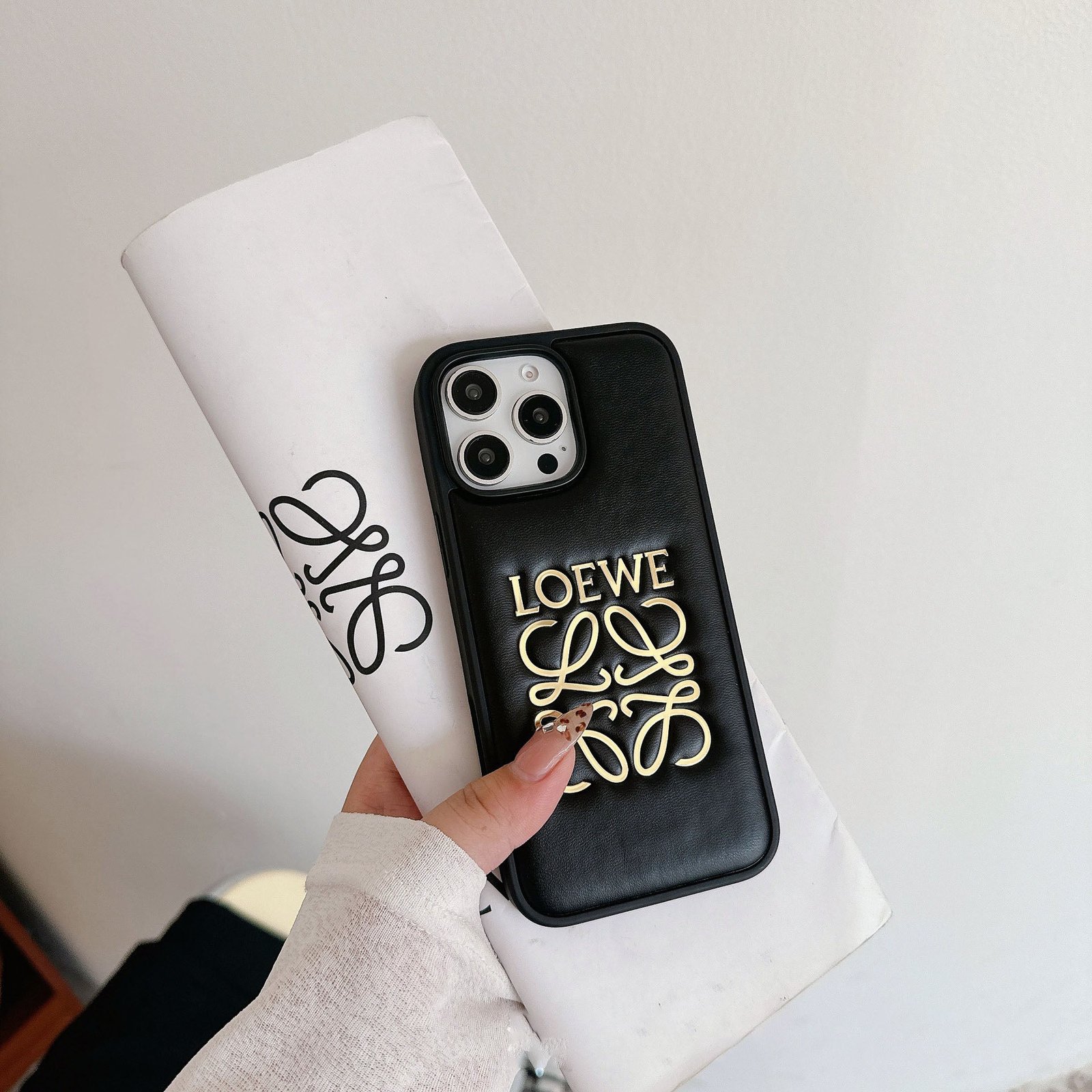 Loe Premium Leather iPhone Case - Image 7