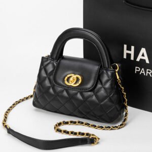 2026 New Trendy Spring And Summer Leather Small Fragrant Style 23k Fashion Kelly Women'S Diamond Handbag Chain Small Messenger Bag