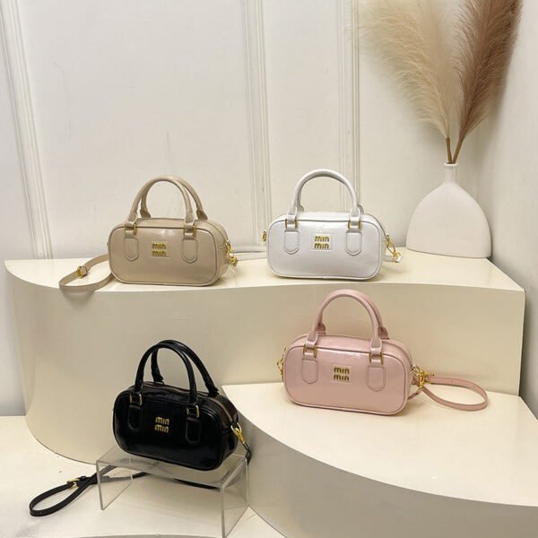 New Bowling Handbag Bag Women’S Niche Min Pillow Bag Versatile Fashion Messenger Bag