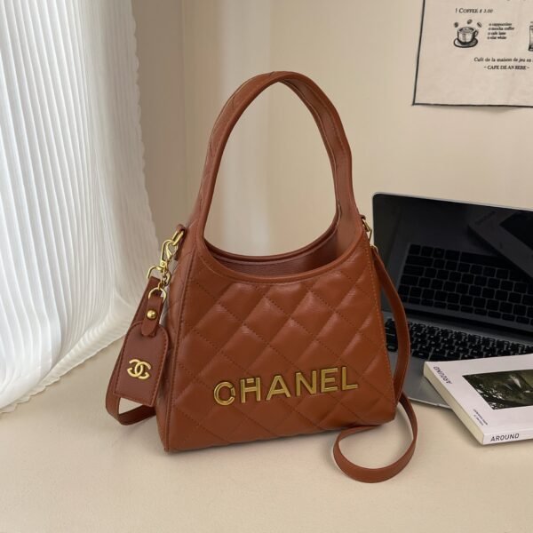 Light Luxury High-Grade Poplar Forest Small Fragrant Wind Handbag Trade Bags Versatile Fashion Light Luxury Temperament Shoulder Messenger Bag