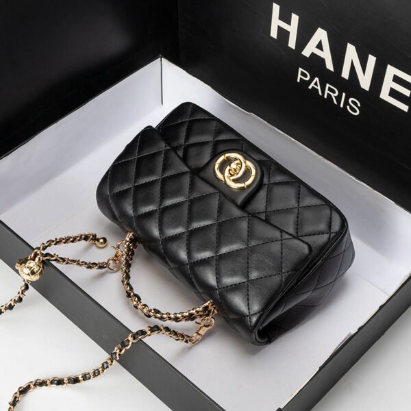 Premium Women’S Bag 2026 New Version Of Fashion Leather Diamond Chain Small Square Bag Handbag Shoulder Messenger Bag