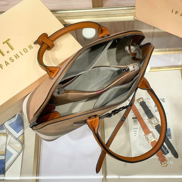 Fashion Leather Women’S Bag 2026 New Trendy Large-Capacity Plaid Shell Bag Versatile Hand-Held Crossbody Mother-In-Law Bag