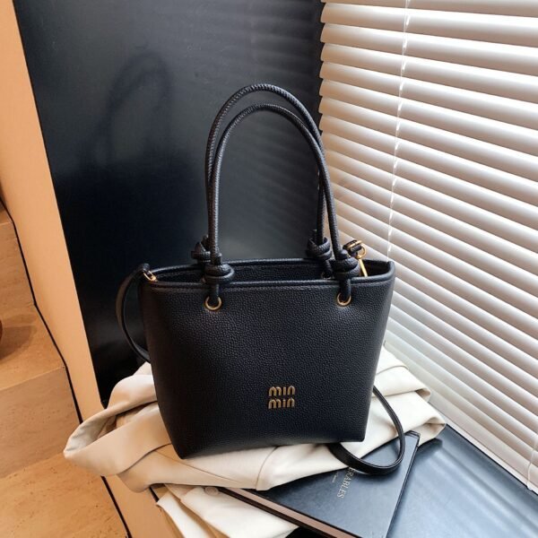 High-End Texture Retro Miu Bucket Bag Versatile Light Luxury Commuter Mother-In-Law Bag Large Capacity One-Shoulder Tote Bag