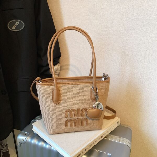 Retro Miu Niche Design Handbag Trendy Embroidery Light Luxury Shoulder Bag Texture Fashion Light Luxury Underarm Bag