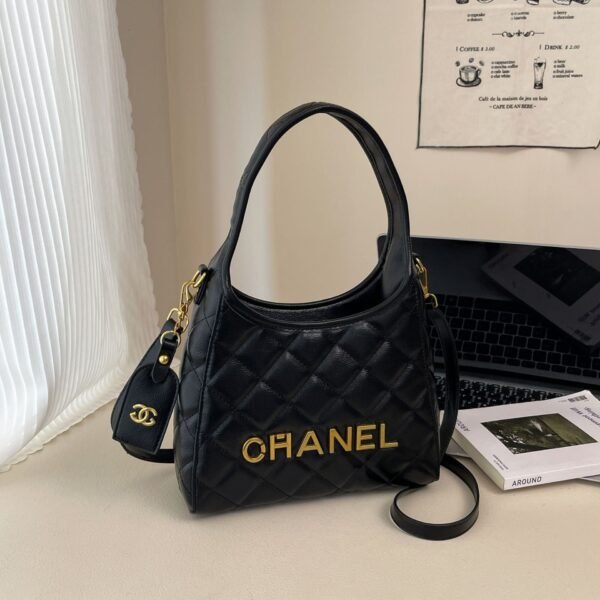 Light Luxury High-Grade Poplar Forest Small Fragrant Wind Handbag Trade Bags Versatile Fashion Light Luxury Temperament Shoulder Messenger Bag