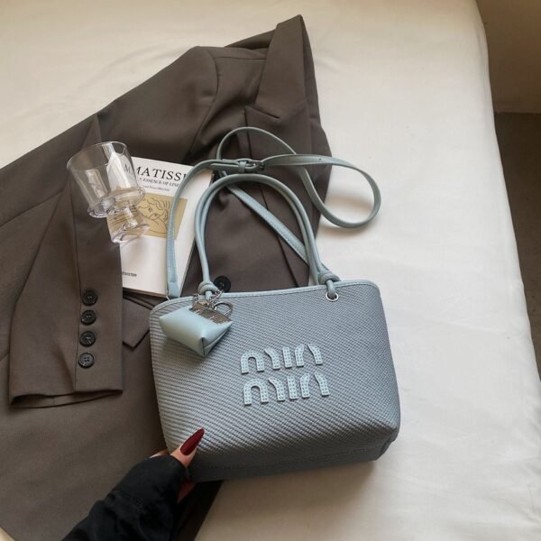 High-End Niche Handbag, Miu Female New Fashion And Versatile Mother Cabbage Basket Crossbody Bag