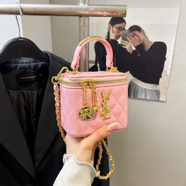 Light Luxury Embroidery Thread Small Fragrant Wind Box Bag Poplar Forest Rhombus Golden Ball Chain Small Square Bag Women’S Bag Fashion Messenger Bag