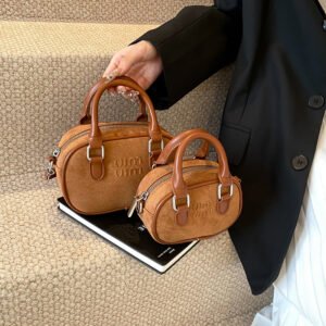 Retro Mini Portable Bowling Bag Min Women'S Niche Matte Small Square Bag Fashion Ins Crossbody Shoulder Bag