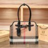 Fashion Large-Capacity Leather Women’S Bags Trendy 2026 New Versatile Plaid Bags Large Bags Single Shoulder Portable Tote Bags