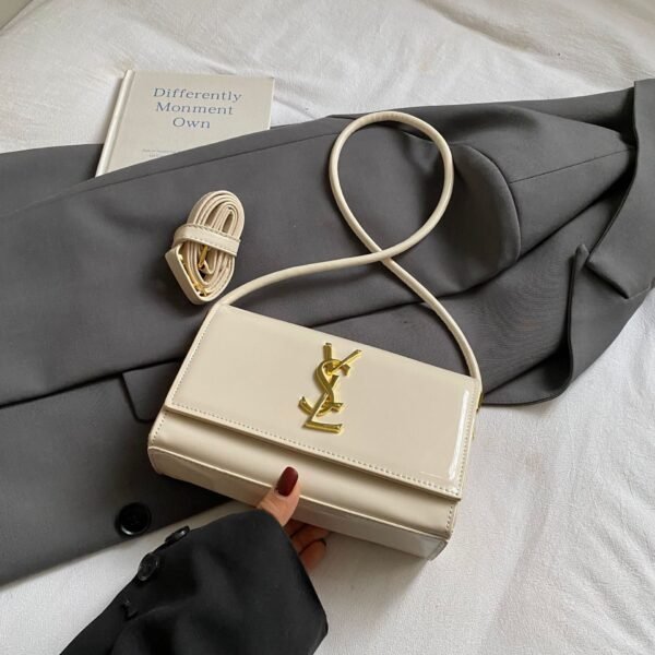 Retro Poplar Forest Small Square Bag Fashion High-End Niche Shoulder Bag Trend Light Luxury Trade Armpit Bag