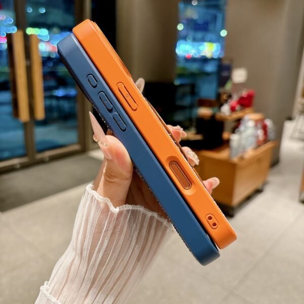 Luxury Rhinestone Magnetic Suction Bracket Protective Case Is Suitable For IPhone17Promax Popular Apple Phones