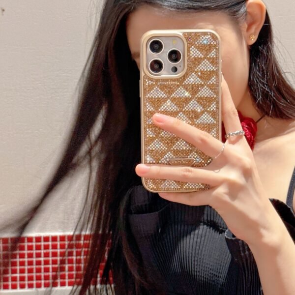 Classic Trendy Brand Diamond Protective Case, Suitable For Apple 17Pro Max Light Luxury Skin Feeling IPhone16 Mobile Phone Case