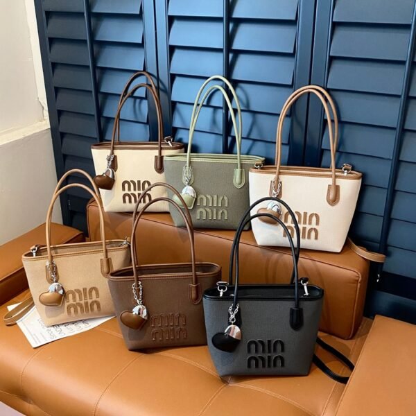 Retro Miu Niche Design Handbag Trendy Embroidery Light Luxury Shoulder Bag Texture Fashion Light Luxury Underarm Bag