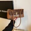 Premium Texture Poplar Forest Fashion Handbag Women’S Bag Personalized Leopard Print Shoulder Bag Retro Style Messenger Small Square Bag