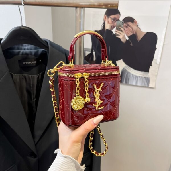 Light Luxury Embroidery Thread Small Fragrant Wind Box Bag Poplar Forest Rhombus Golden Ball Chain Small Square Bag Women’S Bag Fashion Messenger Bag