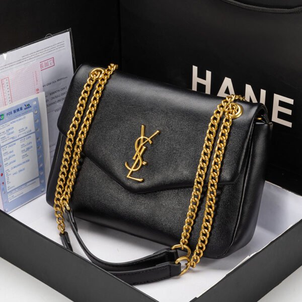 Textured Style Versatile Chain Small Square Bag 2026 New Popular Leather Shoulder Messenger Bag Niche Underarm Bag Women