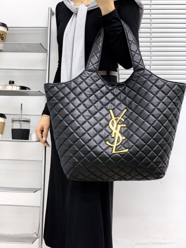 2026 New DIY Premium Sense Large Capacity Poplar Forest Bag Genuine Leather Diamond Tote Portable Shoulder Bag Women