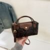 High-End Fashion Handbag Longbaoxiang Niche Personality Leopard Print Splicing Versatile Single Shoulder Retro Style Messenger Bag