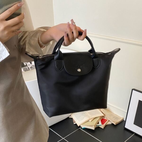 Popular Dumpling Bag Women’S Nylon Splicing Light Luxury Dragon Bags Xiang Change Light Shoulder Messenger Handbag