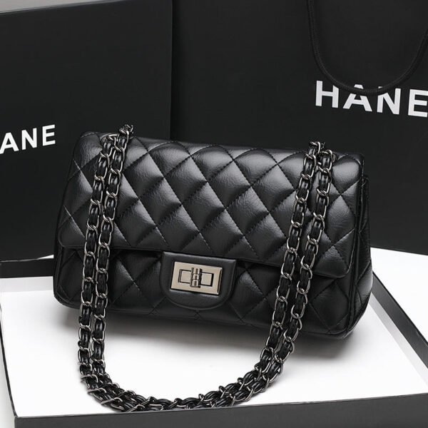 2026 New Rhombus Chain Bag Premium Women’S Bag Fashion Versatile Leather Shoulder Portable Messenger Bag