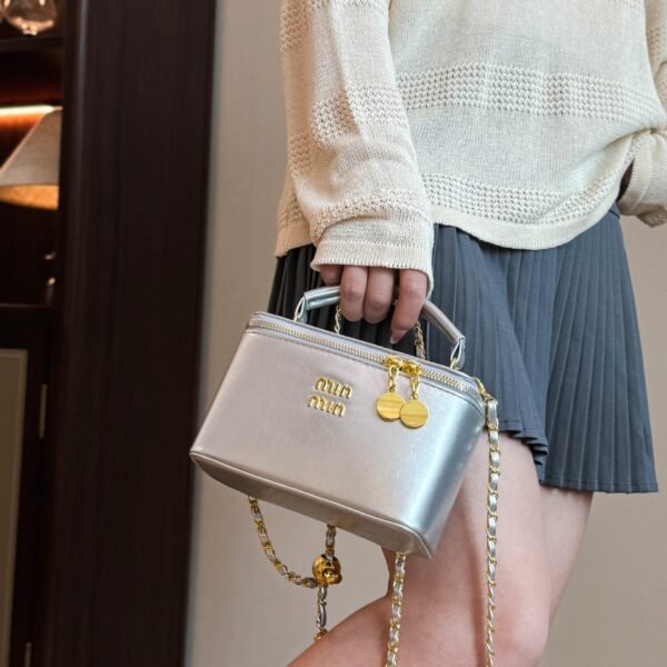 Poplar Forest Small Square Bag Chain Light Luxury Bags Simple Trendy Box Bag Fashion Messenger Portable Women’S Bag