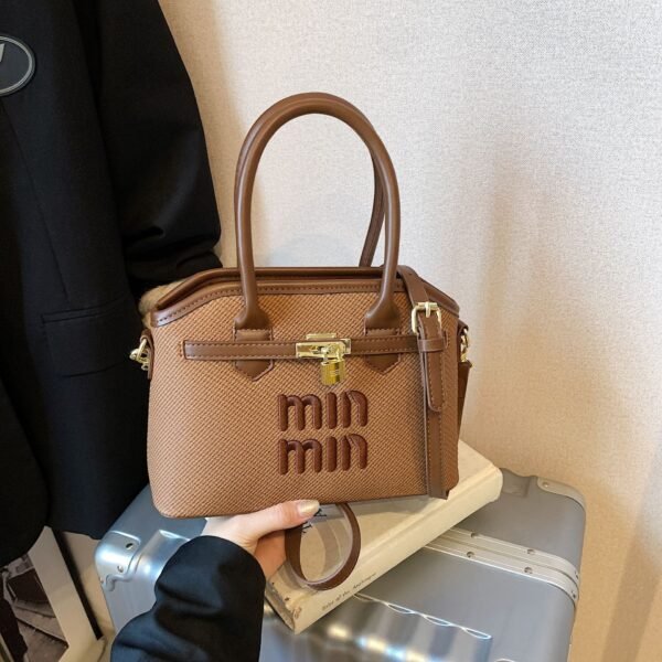 Light Luxury Miu Handbag Weaving Tide Spice Girls Embroidery Bucket Bag Fashion Vacation Shoulder Messenger Bag