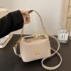 Light Luxury High-End Rice Box Bag Mi.U Shoulder Messenger Bag, Personalized Trend Lychee Pattern Pu Fashionable Handbag