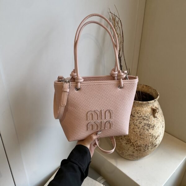 Light Luxury Miu Vegetable Basket Tote Bag Woven Mother And Child Bag Women’S Spring And Summer Leisure Vacation Shoulder Messenger Bag