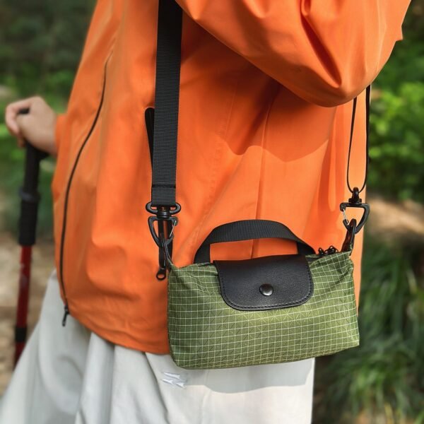 Fashion Dragon Bags Xiang Striped Handbag Premium Trade Dumpling Bag Mini Commuter Messenger Bag Trendy Shoulder Bag