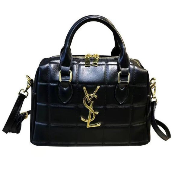 2026 New Niche Design High-End Pillow Bag Leather Handbag Versatile Diamond Single Shoulder Messenger Bag Bag Women