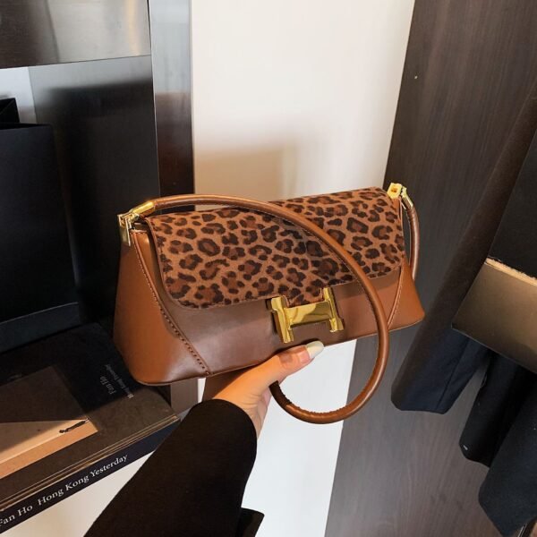 Premium Texture Poplar Forest Fashion Handbag Women’S Bag Personalized Leopard Print Shoulder Bag Retro Style Messenger Small Square Bag