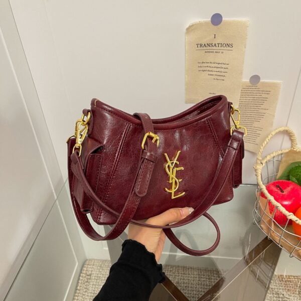 Fashion Retro Poplar Bags Shoulder Messenger Bag Large Capacity Trendy Texture Handbag Style Commuter Bucket Bag