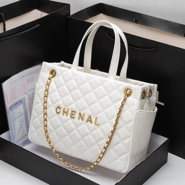 2026 New Rhombus Chain Handbag Versatile Leather Large-Capacity Tote Bag Shoulder Women’S Bag