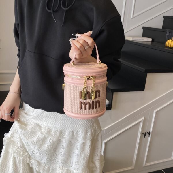 Light Luxury Miu Woven Bucket Bag High-End Niche Design Single Shoulder Messenger Cylinder Bag