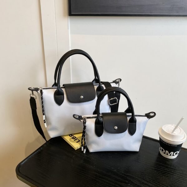 Simple Contrasting Nylon Cloth Bags, Dumpling Bags, Spring And Summer Versatility, Niche Hand-Held Fashionable Texture Shoulder Bags