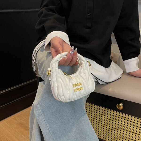 Pleated Premium Miu Crescent Bag Light Luxury Messenger Bag Portable Cloud Bag Fashion Shoulder Messenger Bag