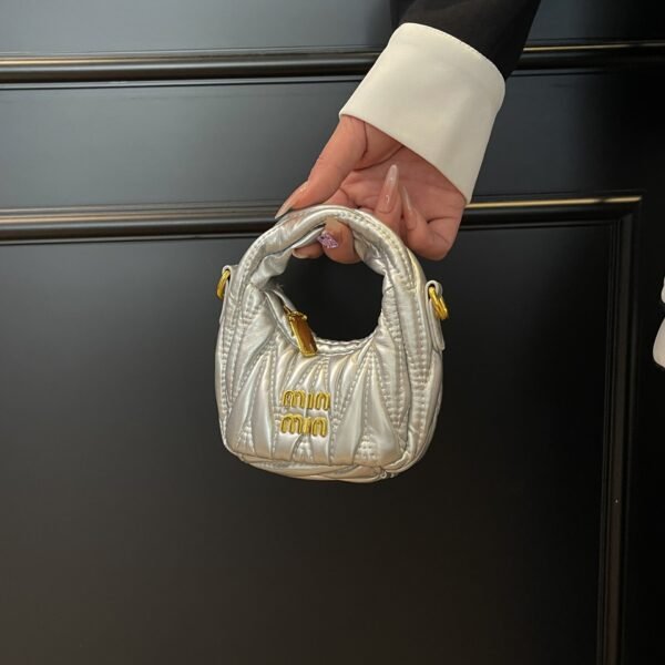 Pleated Premium Miu Crescent Bag Light Luxury Messenger Bag Portable Cloud Bag Fashion Shoulder Messenger Bag