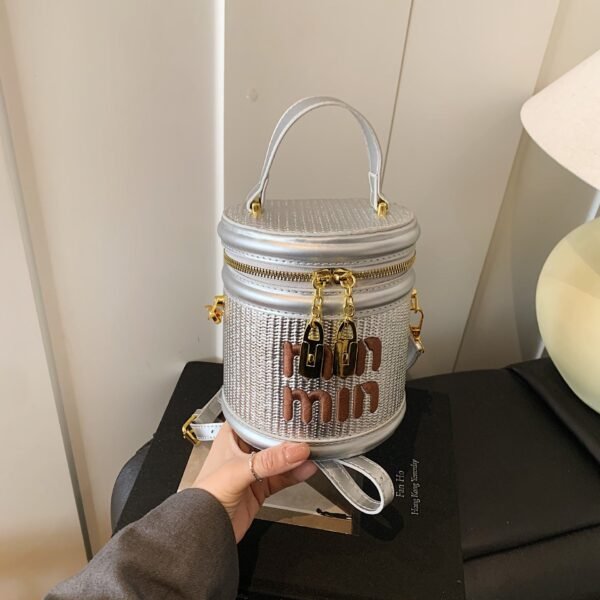 Light Luxury Miu Woven Bucket Bag High-End Niche Design Single Shoulder Messenger Cylinder Bag
