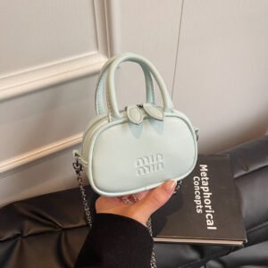 Niche Fashion Portable Bowling Bag Women'S Early Spring New Simple Mi.U Shoulder Bag Premium Messenger Bag