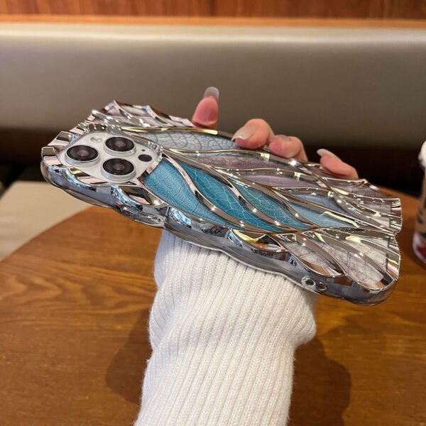 Applicable To IPhone17promax Light Luxury Non-Slip Three-Dimensional Leaves Apple 17 Mobile Phone Case Anti-Drop Explosion